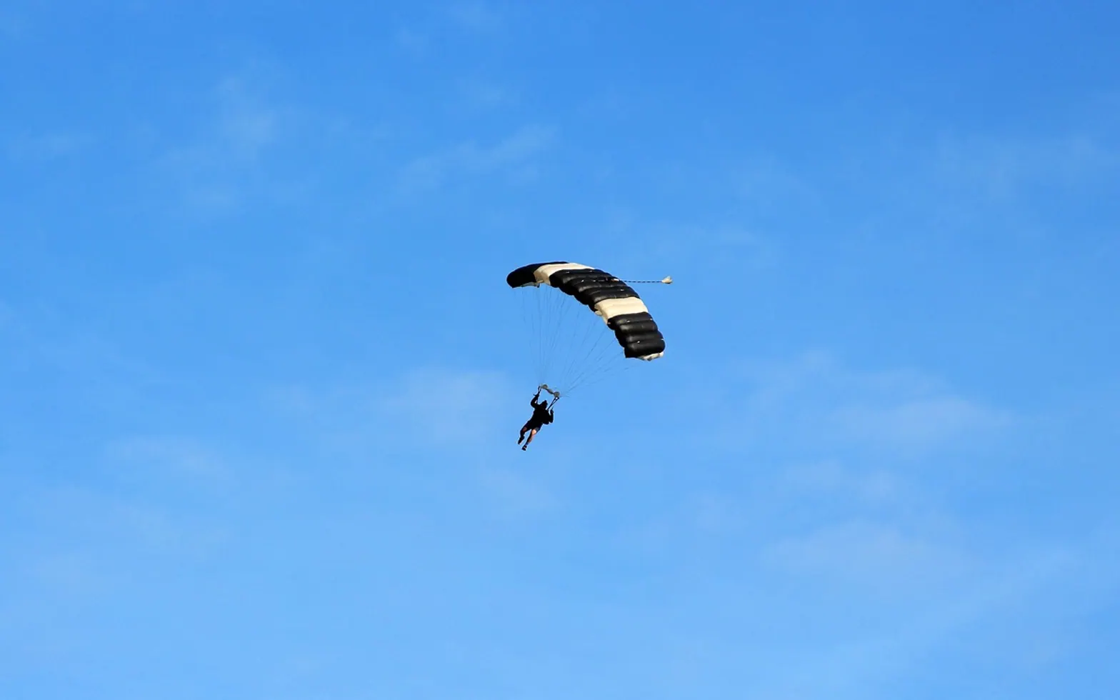 Parachute, boituva and skydiving